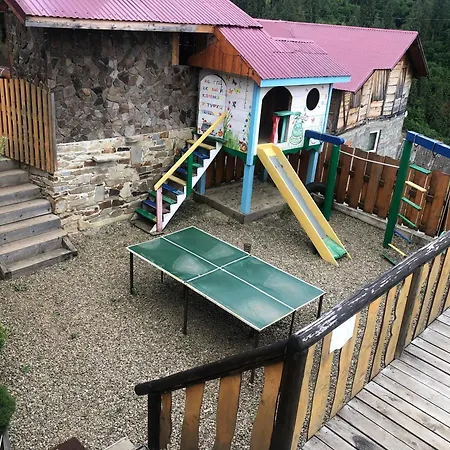 Hirska Vatra Prázdninový dům *